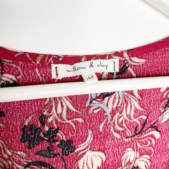WILLOW & CLAY Floral Tie Front Blouse  - Picture 4 of 8